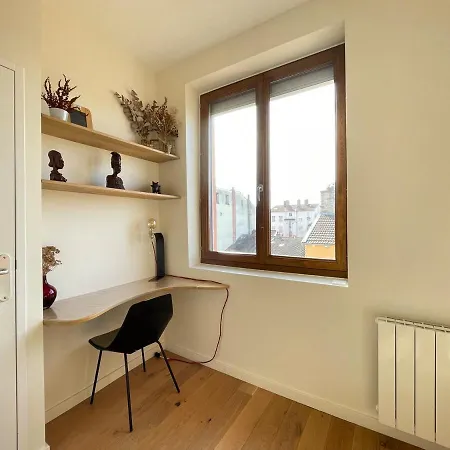 Wehost - Nuits - T2 Avec Cachet & Vue Degagee - Croix-rousse 里昂